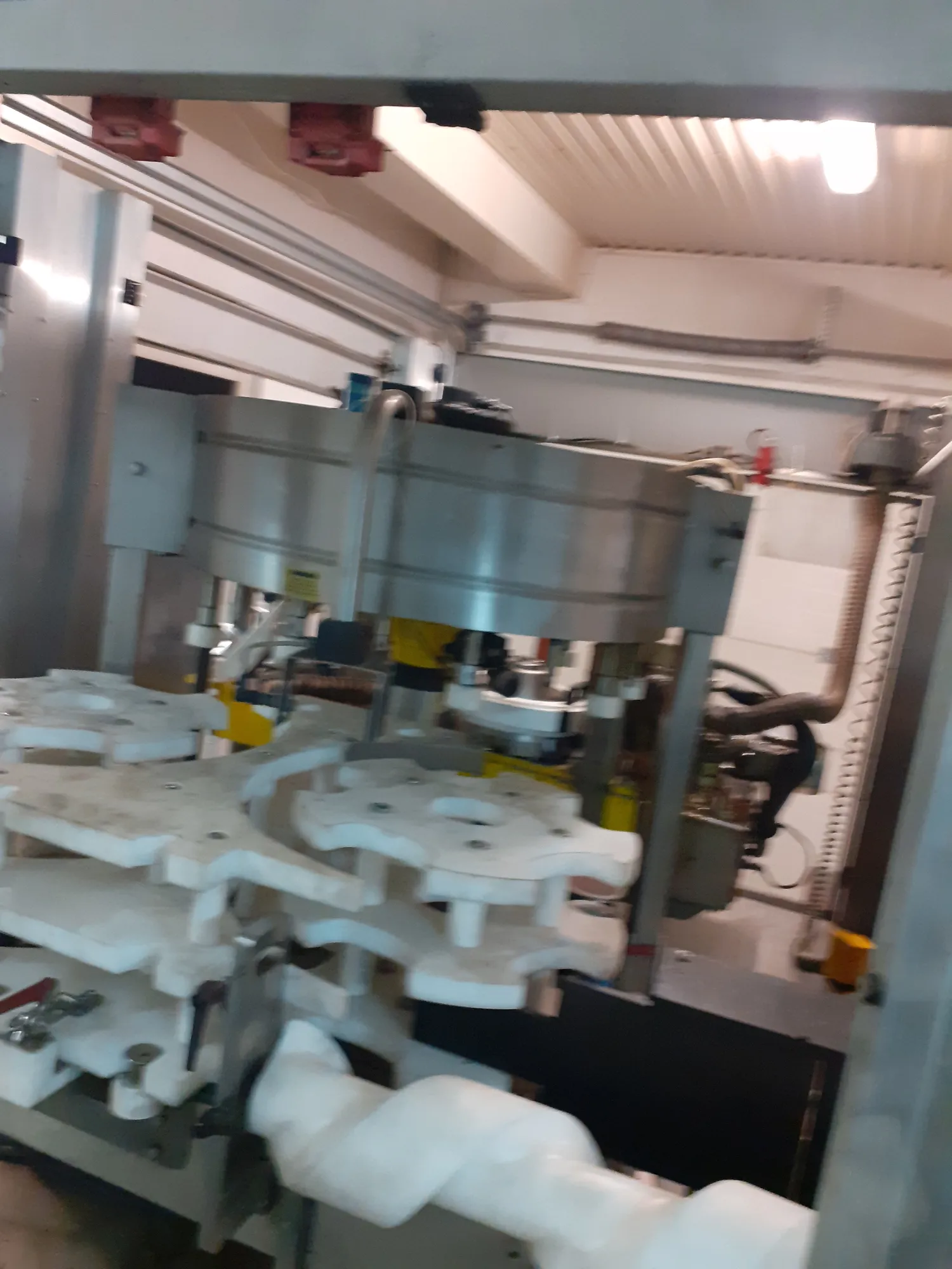 Gotowe elementy metalowe - wałki